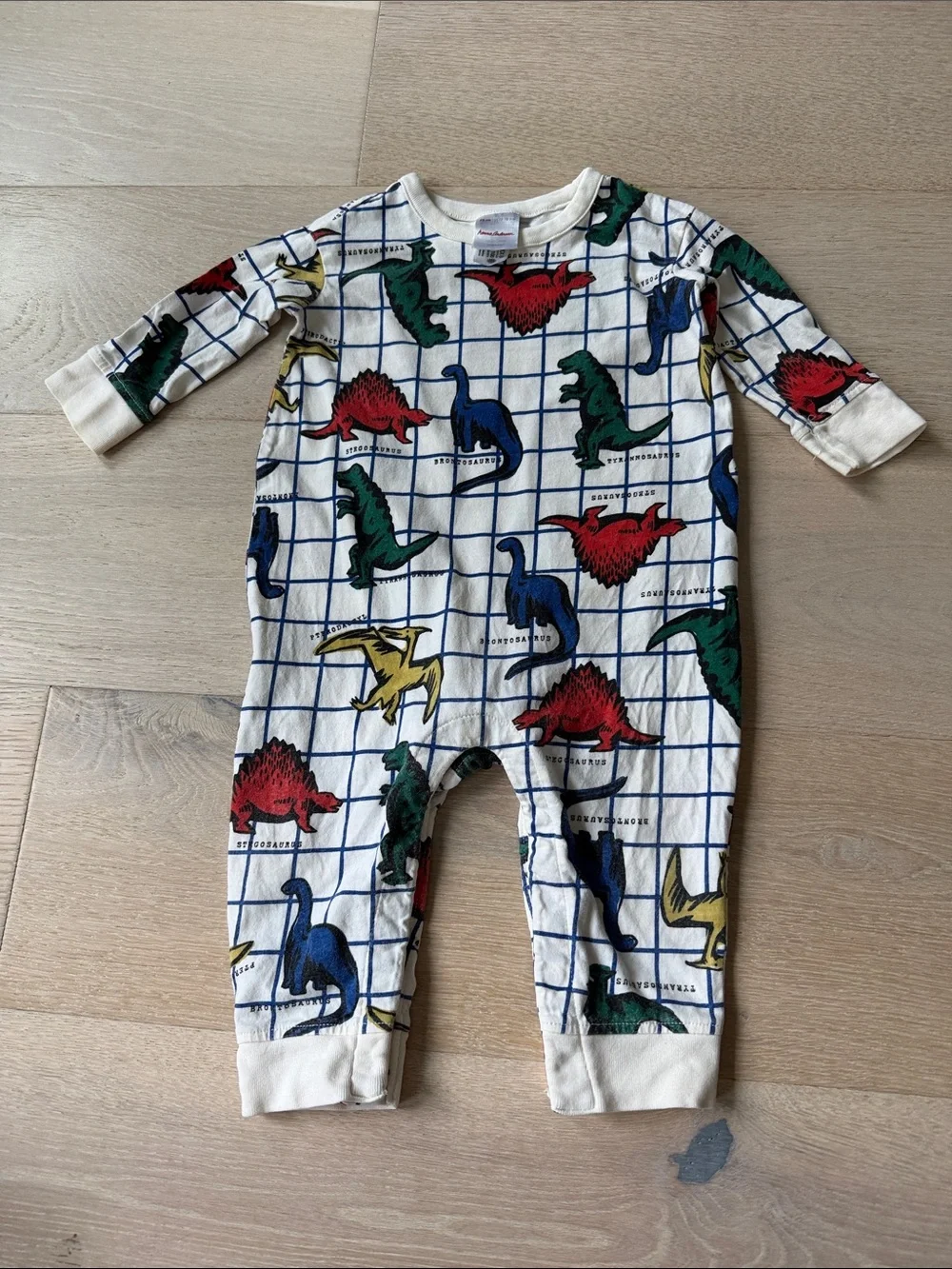 Hanna andersson sz 12-18 m Baby One-Piece Romper pajamas Multi-Color Dinosaurs